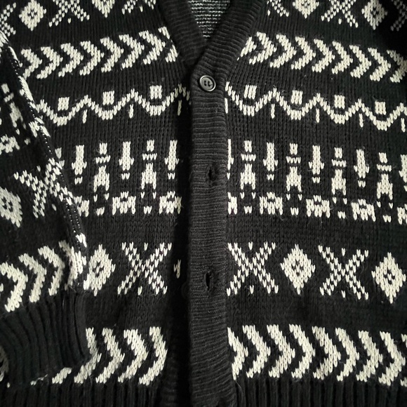 Kids Sweater - Picture 3 of 7